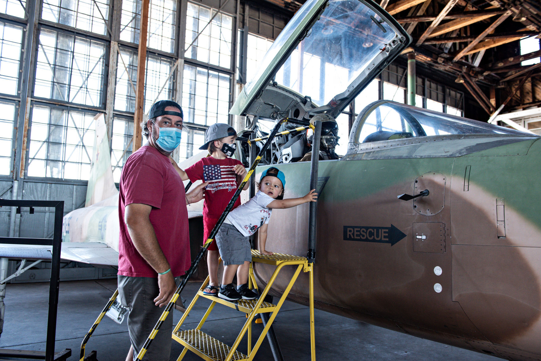 090620_nws_airfest
